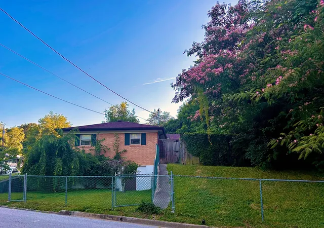 38th image of 10 Logston Hts, Berea, KY 40403 | MLS# 25014351