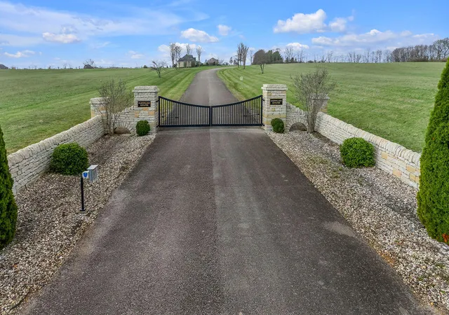 Photo 2 of Land for sale at 2248 Garner Ln, Lexington, KY 40516 | MLS# 25015390 | Listing updated on 2026-05-26