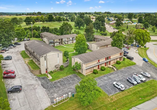 3rd image of 200 Thistlewood Ave, Frankfort, KY 40601 | MLS# 25014268