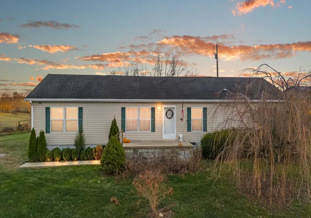 1st image of 217 Morris Rd, Winchester, KY 40391 | MLS# 24025455