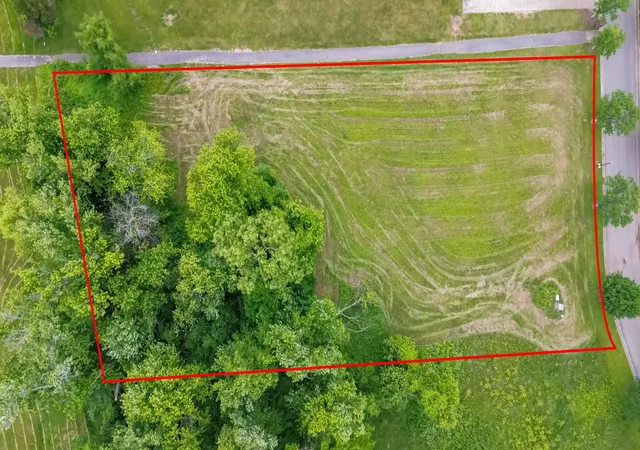 Photo 2 of Land for sale at 36 Waitsboro Cir, Somerset, KY 42503 | MLS# 25010212 | Listing updated on 2025-11-12
