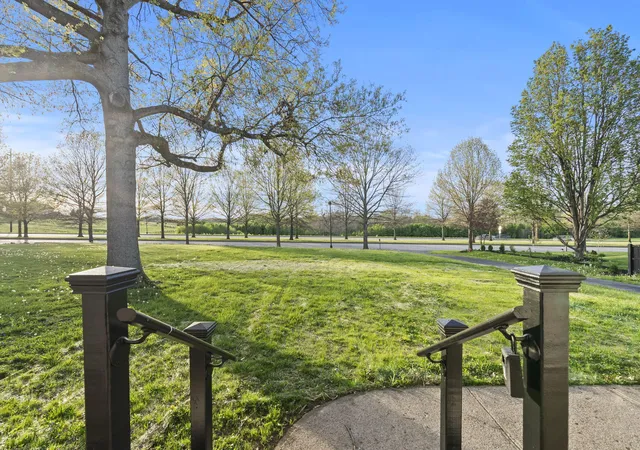 Photo 3 of Single family home for sale at 4163 Lexington Rd, Paris, KY 40361 | MLS# 25008301 | Listing updated on 2025-11-01