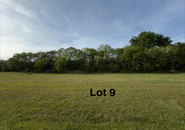 Photo 3 of Land for sale at 9,10,11,12 Union St, Somerset, KY 42501 | MLS# 25015448 | Listing updated on 2026-07-15