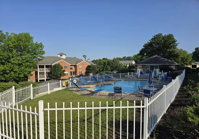 Homes for sale in Fort Thomas, KY | 104 Spindle Top Lane, Fort Thomas, KY 41075 | Houzeo