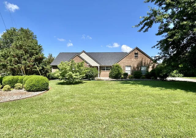 Photo 3 of Single family home for sale at 11 Horizon Hills Dr, Somerset, KY 42503 | MLS# 25014333 | Listing updated on 2026-08-01