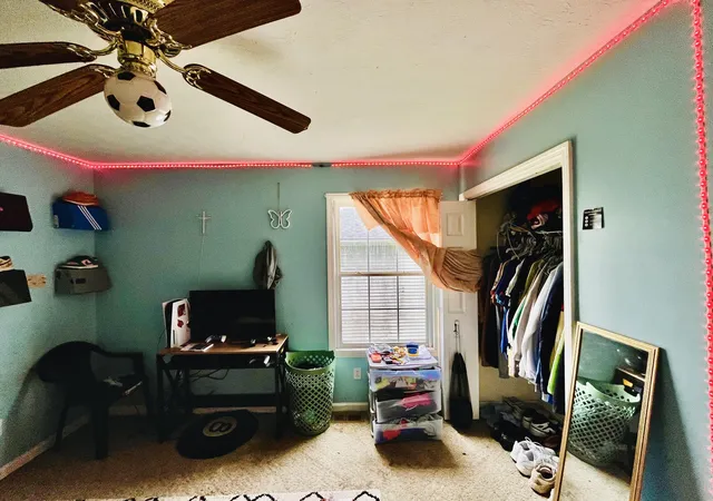 5th image of 117 White Cliffs Ln, Frankfort, KY 40601 | MLS# 25010757