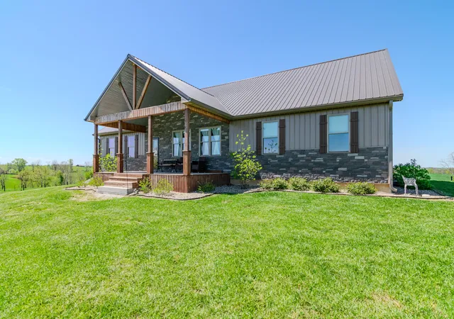 Photo 1 of Single family home for sale at 5990 Moorefield Rd, Carlisle, KY 40311 | MLS# 25011858 | Listing updated on 2026-09-03