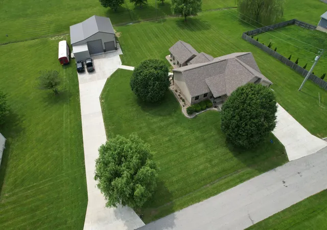Photo 2 of Single family home for sale at 55 Jersey Way, Morehead, KY 40351 | MLS# 25012498 | Listing updated on 2025-09-12
