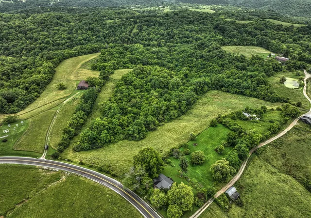 5th image of 9999 Jacks Creek Rd, Richmond, KY 40475 | MLS# 25013052