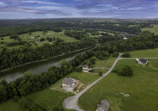 Homes for sale in Lancaster, KY | 90 Meadow Point Dr, Lancaster, KY 40444 | MLS# 25013954