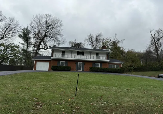 Photo 2 of Single family home for sale at 155 Woodland Dr, Somerset, KY 42501 | MLS# 24024718 | Listing updated on 2026-08-03