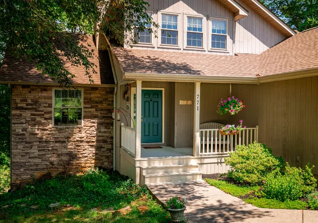 Photo 79 of Single family home for sale at 771 Cliffside Dr, Russell Springs, KY 42642 | MLS# 25014481 | Listing updated on 2025-09-22