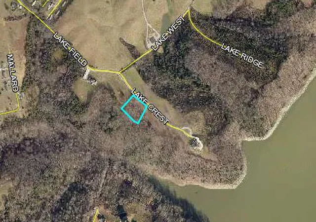 Homes for sale in Somerset, KY | 64 Lake Crest Dr, Somerset, KY 42503 | MLS# 20115826