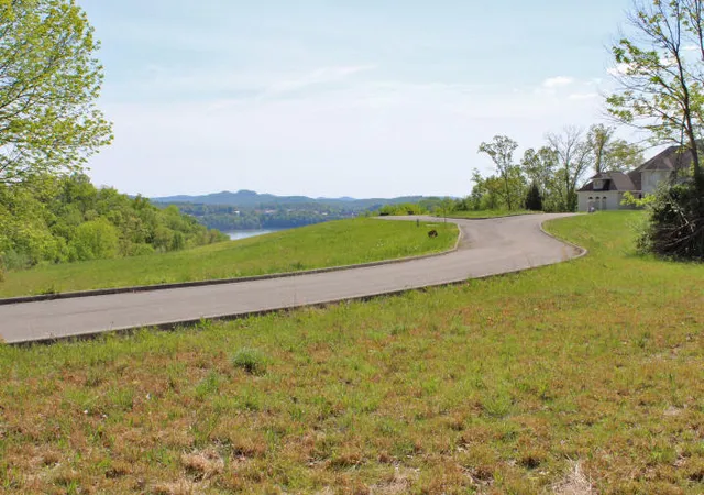Homes for sale in Somerset, KY | 130 Lake Crest Dr, Somerset, KY 42503 | MLS# 20115817