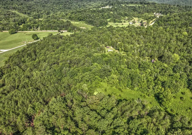 3rd image of 5110-5052 Hwy 790, Bronston, KY 42518 | MLS# 25014485