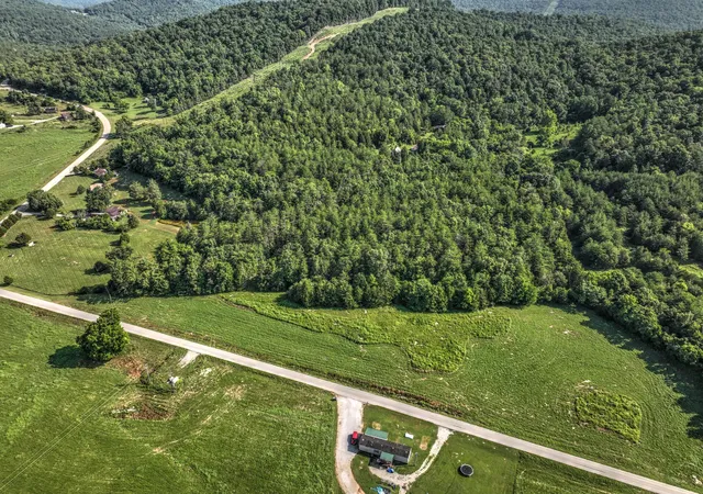 5th image of 5110-5052 Hwy 790, Bronston, KY 42518 | MLS# 25014485