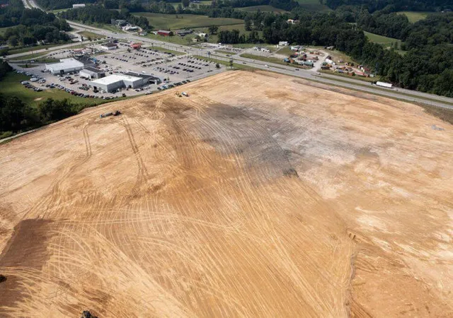 Photo 3 of Land for sale at 13143 N Us25E, Corbin, KY 40701 | MLS# 25014516 | Listing updated on 2026-04-11