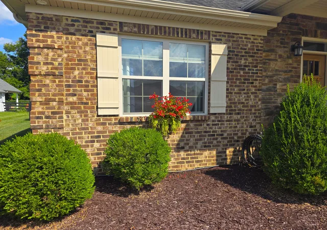Photo 3 of Single family home for sale at 136 Rocky Crk Rd, Georgetown, KY 40324 | MLS# 25013962 | Listing updated on 2026-02-19