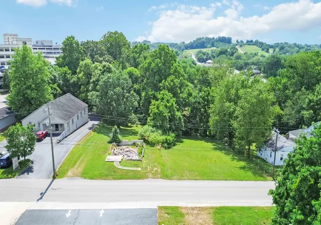 Photo 2 of Land for sale at 315 Langdon St, Somerset, KY 42503 | MLS# 25014926 | Listing updated on 2025-11-03