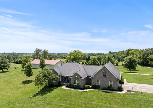 Photo 1 of Single family home for sale at 2588 Long Lick Pike, Georgetown, KY 40324 | MLS# 25013808 | Listing updated on 2025-11-26
