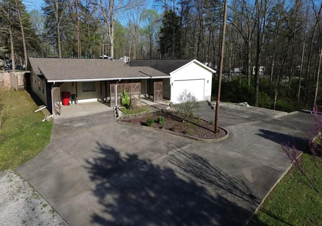 3rd image of 173 E City Dam Rd, Corbin, KY 40701 | MLS# 25009842