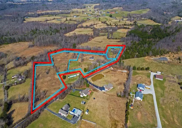 Photo 1 of Single family home for sale at 943 Helvetia Rd, London, KY 40741 | MLS# 25004115 | Listing updated on 2025-12-03