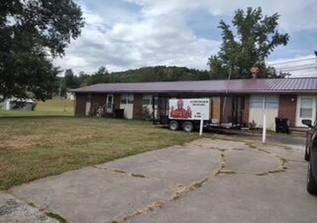 Photo 1 of Multi family home for sale at 346 Becks Creek Rd, Williamsburg, KY 40769 | MLS# 25001089 | Listing updated on 2025-09-12