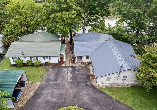 1st image of 708 722 Bryants Camp Rd, Lancaster, KY 40444 | MLS# 25015760
