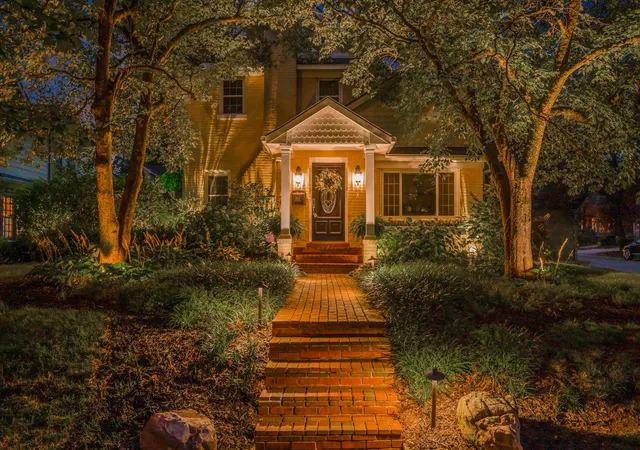 Photo 3 of Single family home for sale at 344 Ridgeway Rd, Lexington, KY 40502 | MLS# 25015096 | Listing updated on 2025-10-14