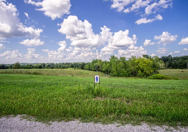 Photo 2 of Land for sale at 9 Turkey Lp, East Bernstadt, KY 40729 | MLS# 25016152 | Listing updated on 2025-09-27
