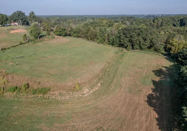 Photo 3 of House for sale at 8450 Hwy 196 Rd, Nancy, KY 42544 | MLS# 25016255 | Listing updated on 2025-12-24
