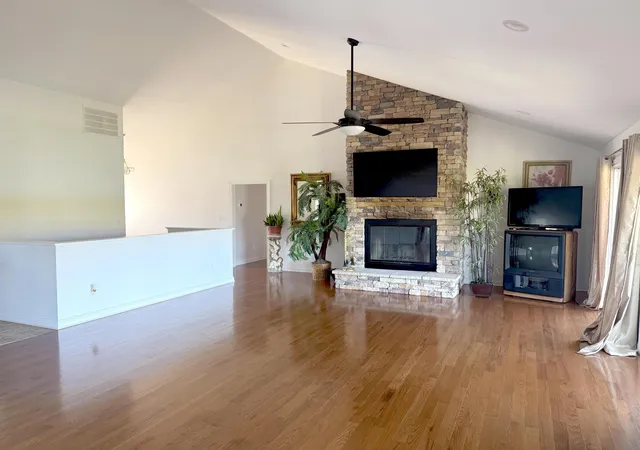 5th image of 300 Squires Way, Nicholasville, KY 40356 | MLS# 25016458