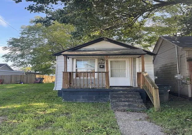 Photo 1 of Single family home for sale at 551 W 5th Street, Lexington, KY 40508 | MLS# 25017650 | Listing updated on 2025-09-12