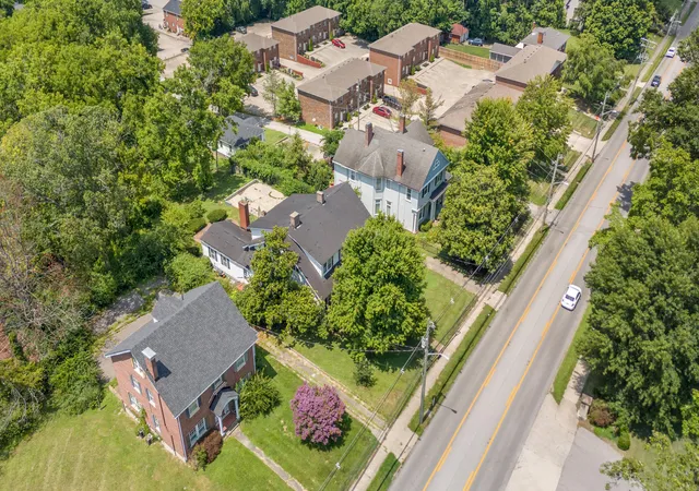 2nd image of 344 Lancaster Ave, Richmond, KY 40475 | MLS# 25018007