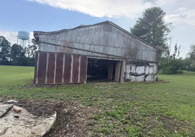 Homes for sale in Camargo, KY | 4110 Camargo Rd, Camargo, KY 40353 | MLS# 25016652