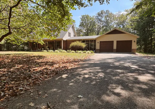 1st image of 83 Shelby Ln, Stanford, KY 40484 | MLS# 25017742