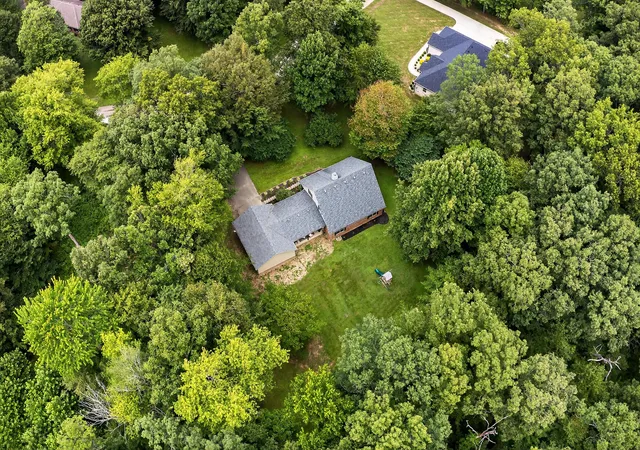 38th image of 83 Shelby Ln, Stanford, KY 40484 | MLS# 25017742
