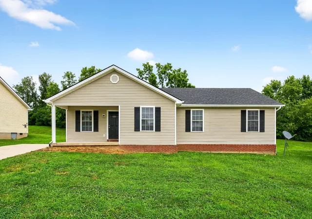 1st image of 521 Acadia Way, Winchester, KY 40391 | MLS# 25017152