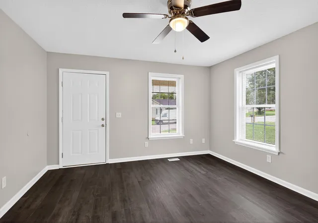 4th image of 521 Acadia Way, Winchester, KY 40391 | MLS# 25017152