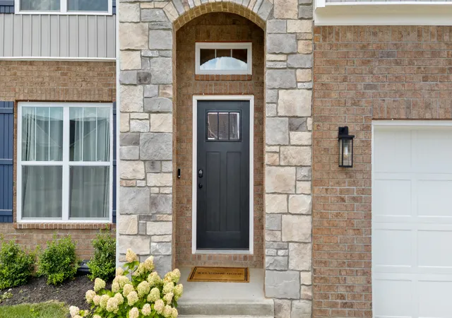 2nd image of 709 Shaker Dr, Richmond, KY 40475 | MLS# 25016691