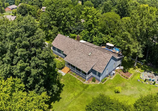 2nd image of 5212 Huntington Woods Rd, Frankfort, KY 40601 | MLS# 25016508
