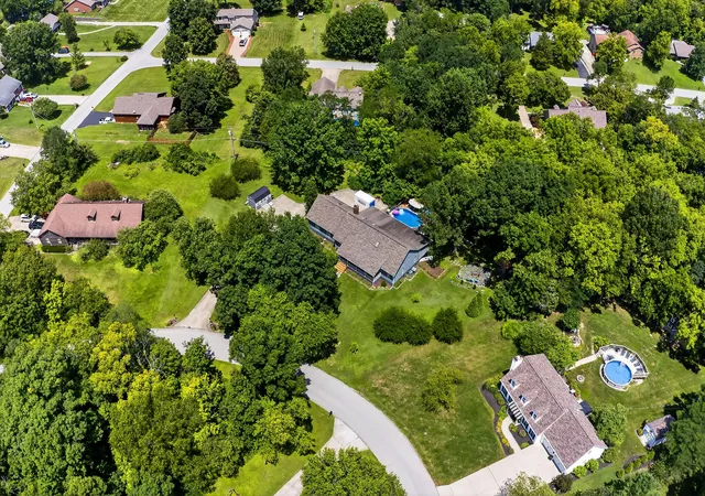 62nd image of 5212 Huntington Woods Rd, Frankfort, KY 40601 | MLS# 25016508