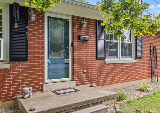 Photo 3 of Single family home for sale at 561 Boswell St, Harrodsburg, KY 40330 | MLS# 25017311 | Listing updated on 2025-10-29
