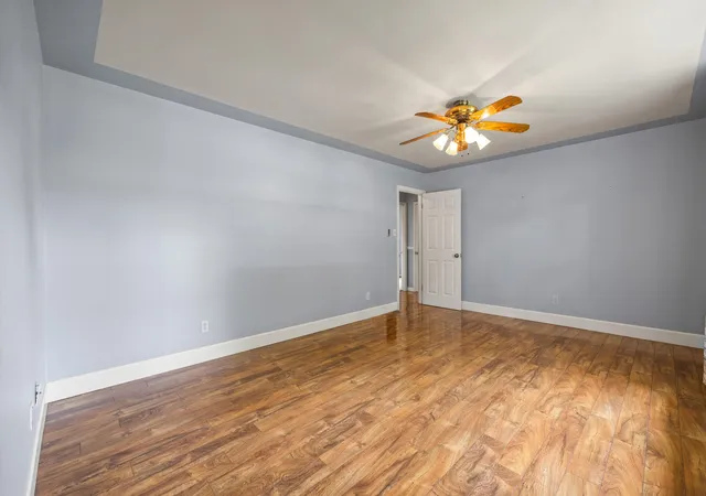 Photo 4 of Single family home for sale at 561 Boswell St, Harrodsburg, KY 40330 | MLS# 25017311 | Listing updated on 2025-10-29