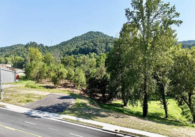 Photo 3 of Land for sale at 2251 US 421, Manchester, KY 40962 | MLS# 25016750 | Listing updated on 2025-09-12