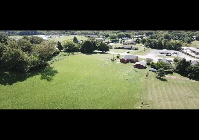 5th image of 831 E 4Th St, London, KY 40741 | MLS# 25017355
