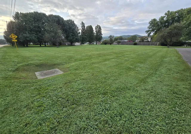 Photo 3 of Land for sale at 1107 Winchester Ave, Middlesboro, KY 40965 | MLS# 25017811 | Listing updated on 2025-09-27