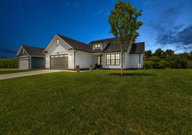 Photo 1 of Single family home for sale at 120 Hawk Ln, Mount Sterling, KY 40353 | MLS# 25016626 | Listing updated on 2025-10-27