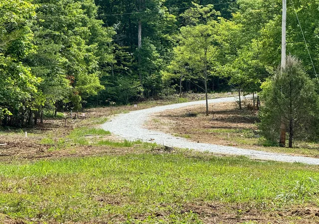 1st image of 11 Genes Rd, Somerset, KY 42503 | MLS# 25016777