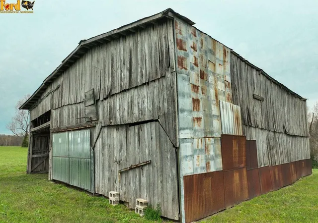 14th image of 295 Spencer Gabbert Rd, Waynesburg, KY 40489 | MLS# 25017376